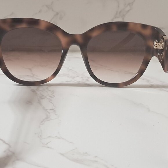 Longchamp Oversized Tortoise Cat Eye  Polarized Sunglasses With Case - NWOT - Picture 5 of 7